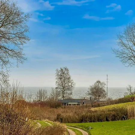 Between Forest And In Haderslev Semesterbostad Store Anslet